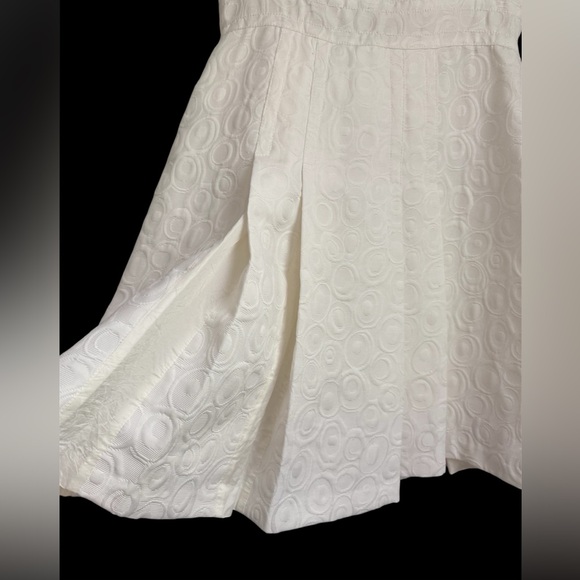 Jax Textured White/Elagant Mini Dress size 6 - Picture 4 of 7